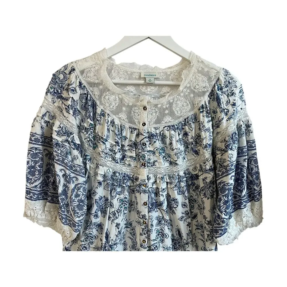 SUNDANCE WOMENS TOP SZ MEDIUM LACE DETAIL RUFFLED  COTTON BLEND WHITE BLUE BOHO - Picture 4 of 11